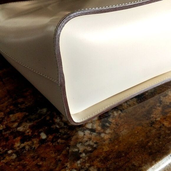 LAMARTHE High Quality Italian Leather Cream Tote  Handbag - Picture 4 of 13